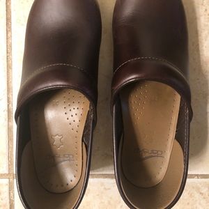 Brown Dansko Size 38
